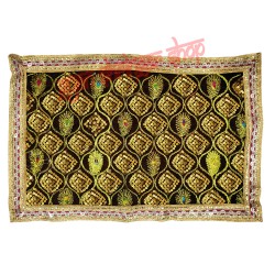 Hand Embroidered Maroon Velvet Chunri