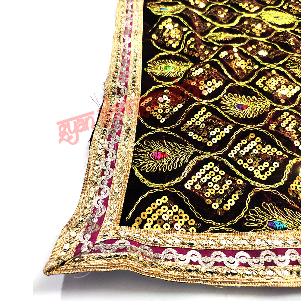 Hand Embroidered Maroon Velvet Chunri